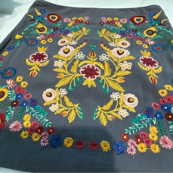 Umgee small lined skirt, embroidery flowers boho  work date concert - Picture 6 of 15